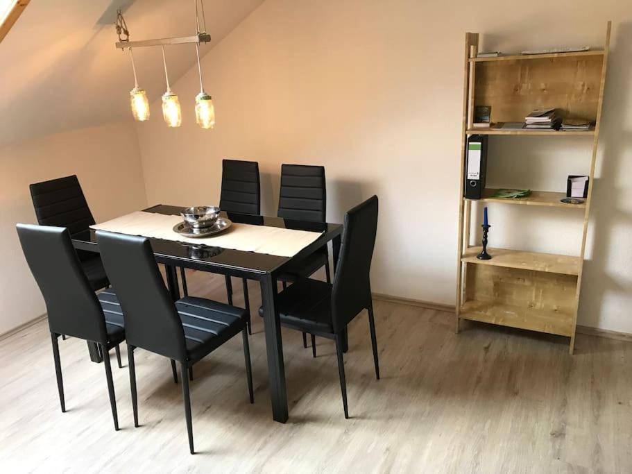 Newly Renovated Apartment Бернау  Экстерьер фото